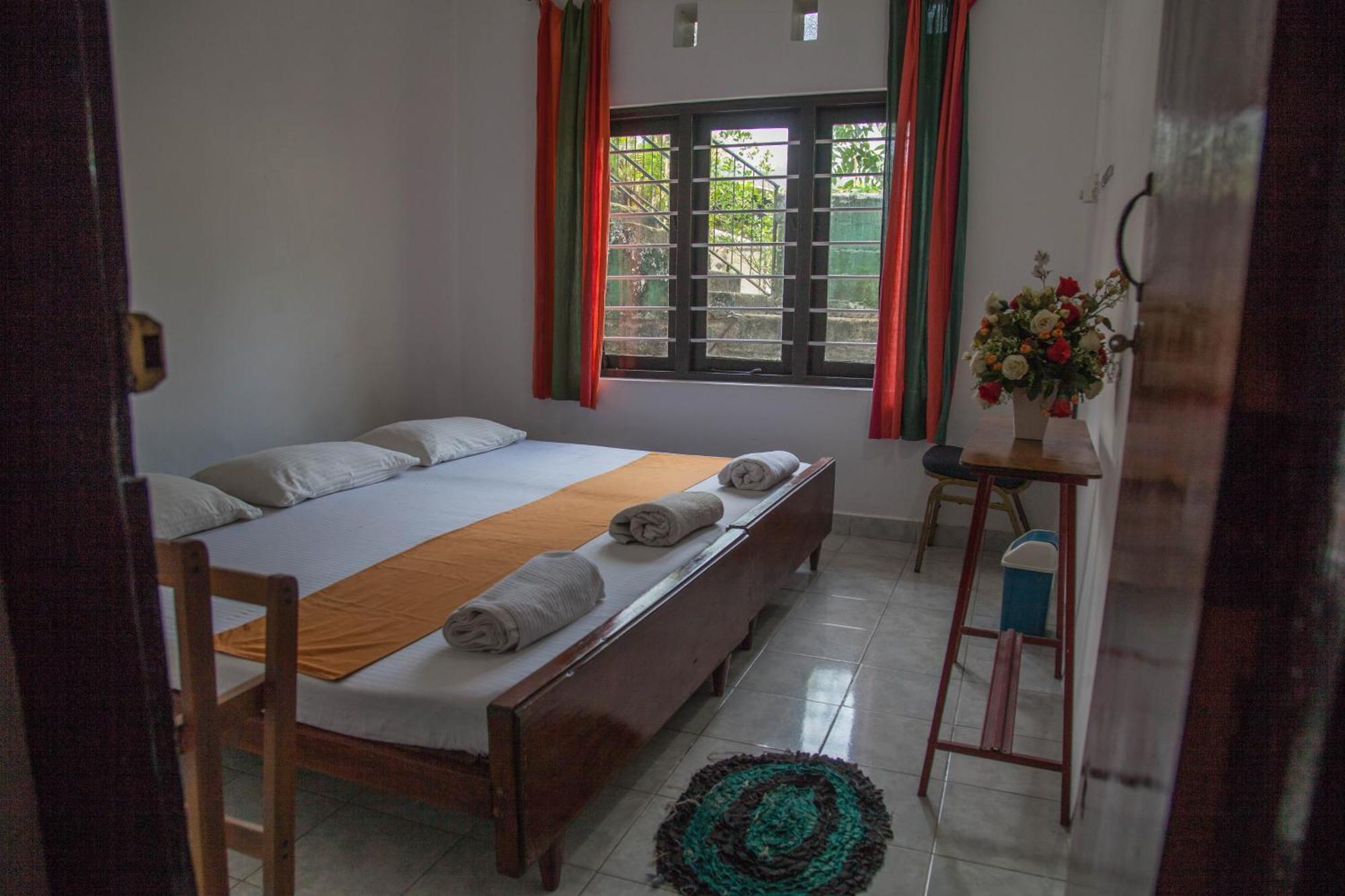 Antique Tourist Lodge Kandy Exterior photo